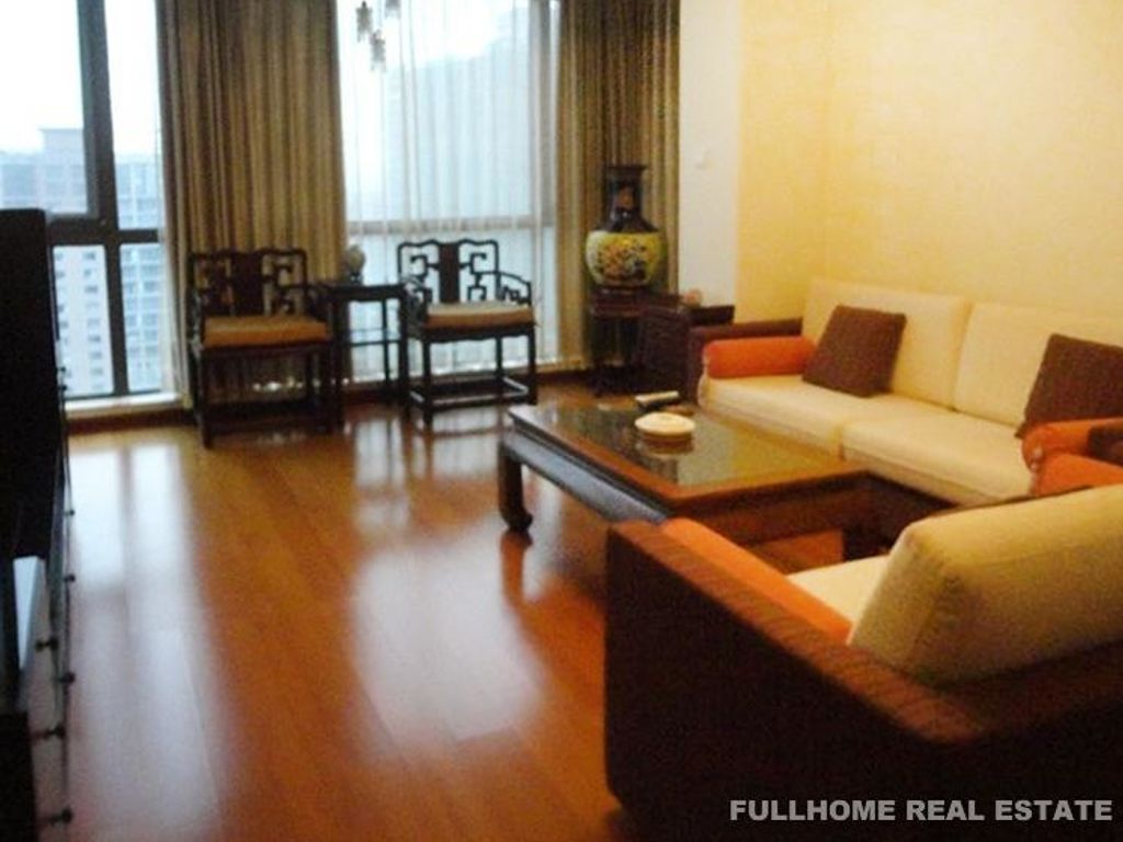 3 bedroom luxury Apartment for rent in Beijing, China 56272105