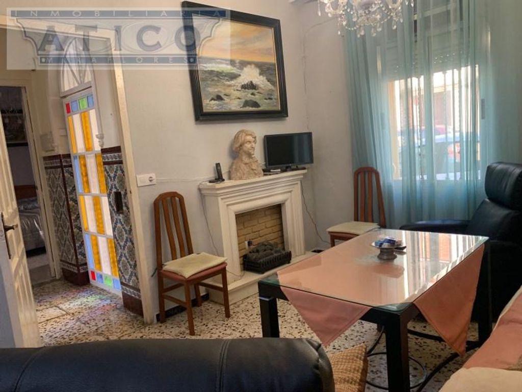 Maison de luxe de 5 pièces en vente à Tiro de Linea, Séville