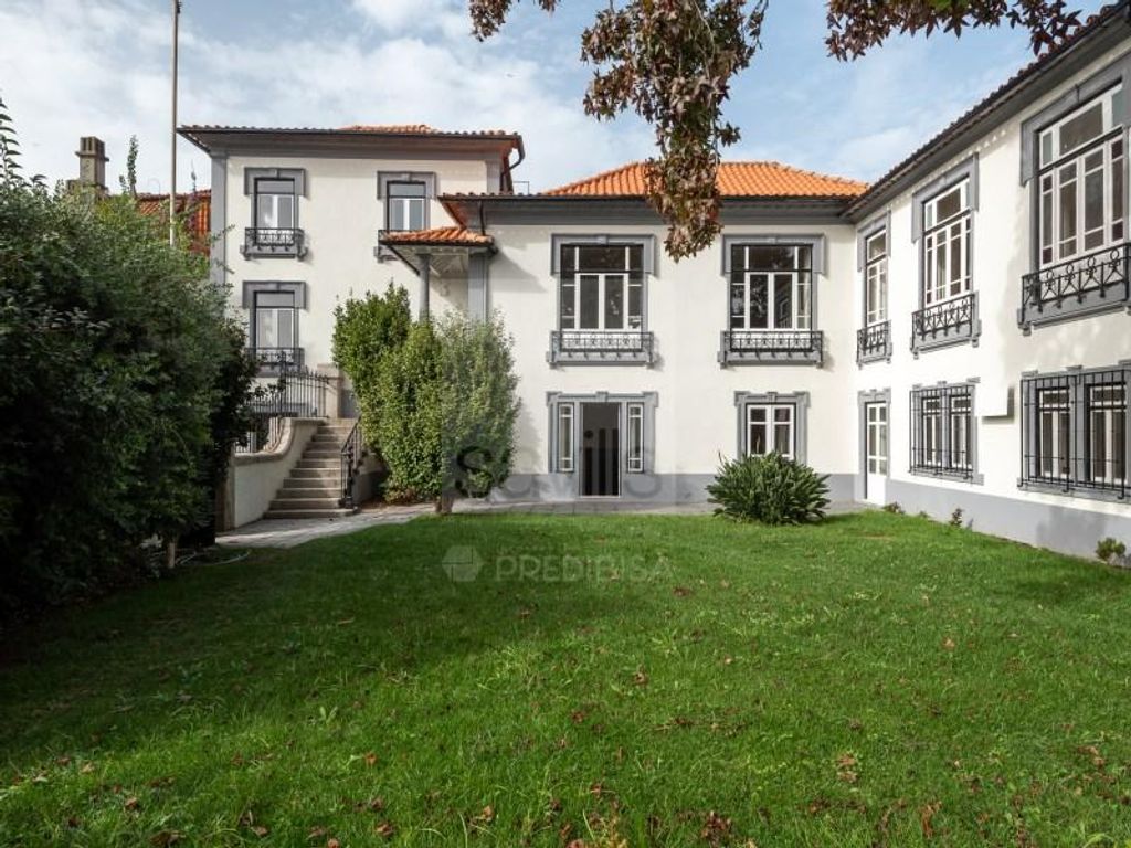 3 bedroom luxury House for sale in Foz Velha (Foz do Douro), Porto