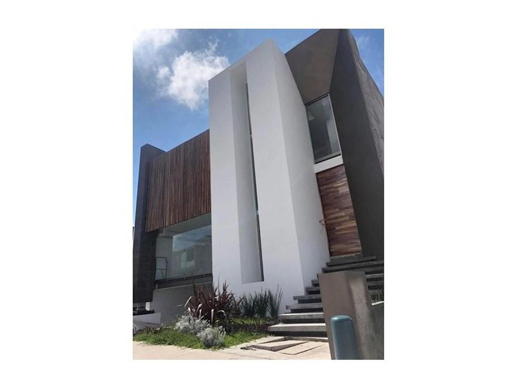 3 room luxury House for sale in Morelia, Mexico 124408205