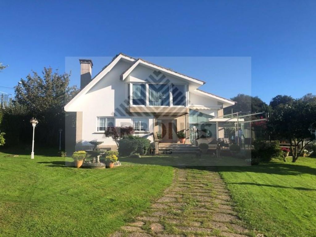 4 room luxury Villa for sale in Vigo, Spain 115319225