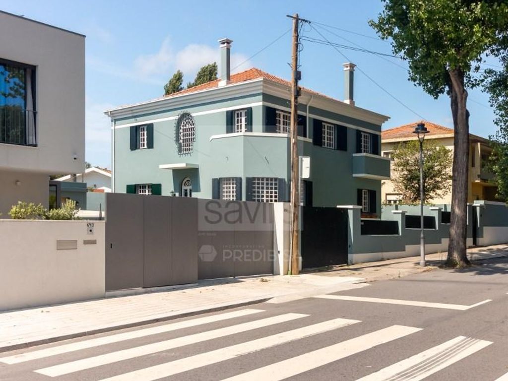 Maison de luxe de 4 pièces en vente à Foz (Foz do Douro), Porto