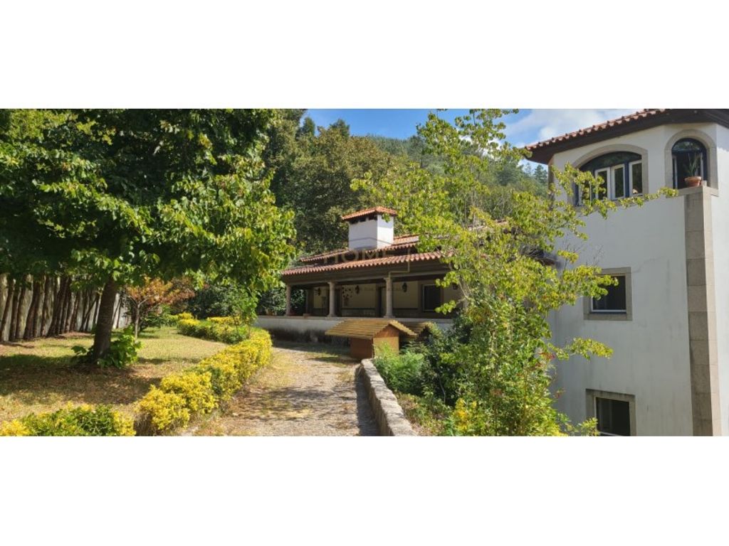 Casa de prestígio à venda Amarante, Portugal 129258548