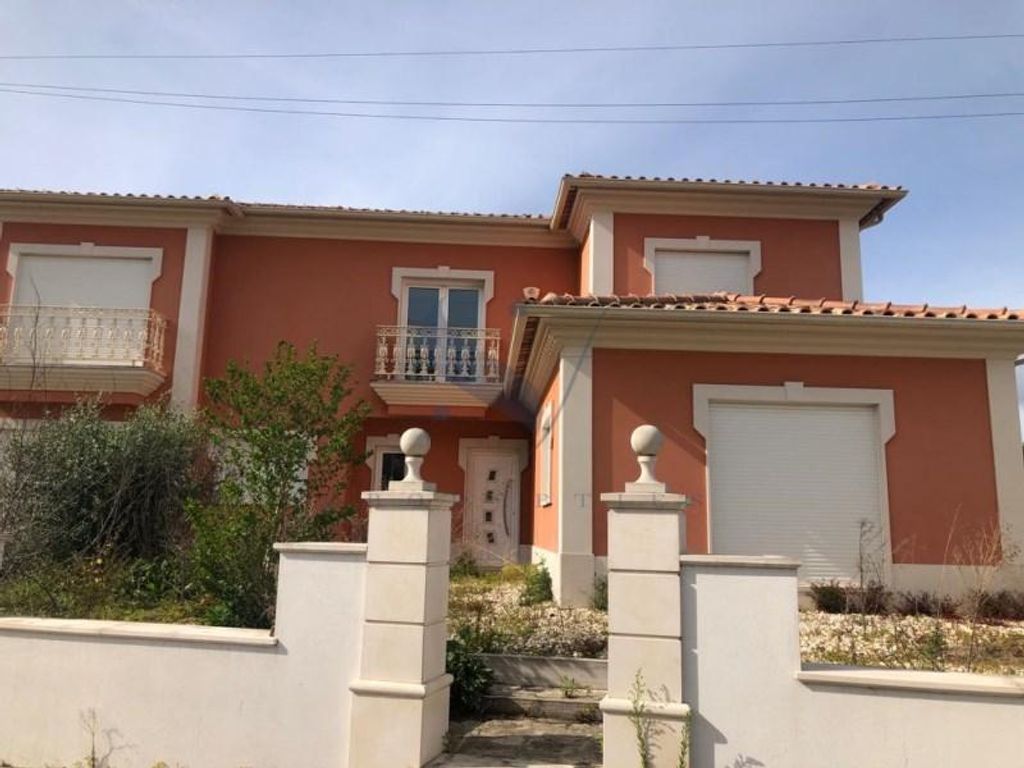 Luxury House for sale in Leiria, Distrito de Leiria 128712932
