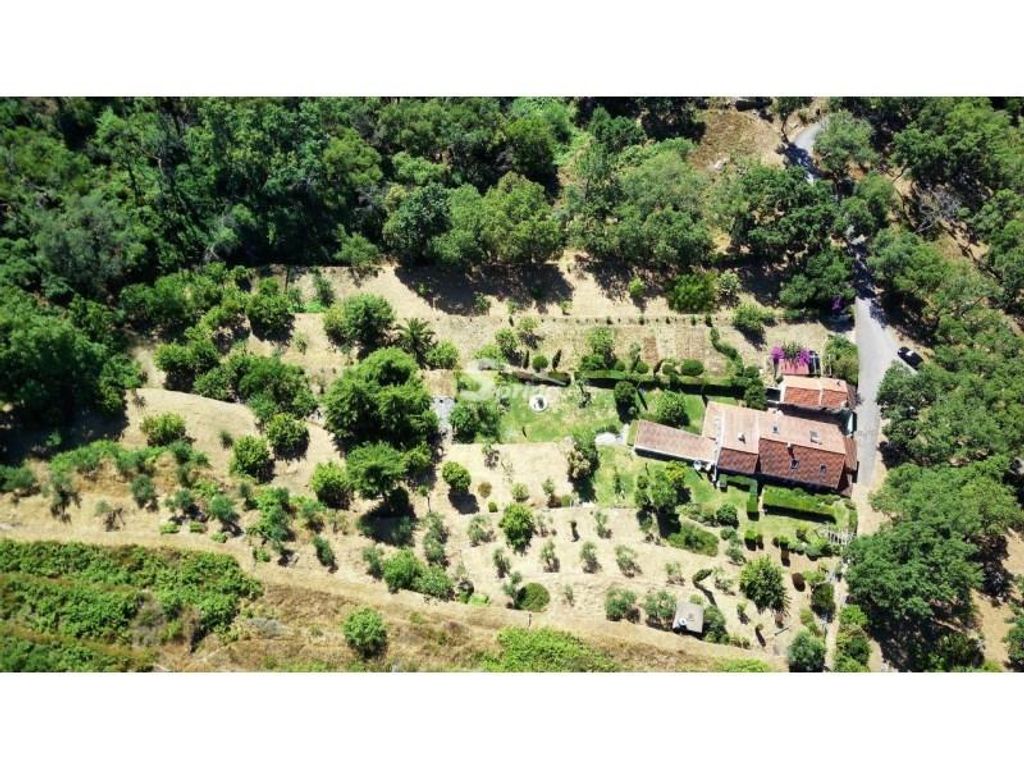 3 room luxury House for sale in Monchique, Portugal 127940287