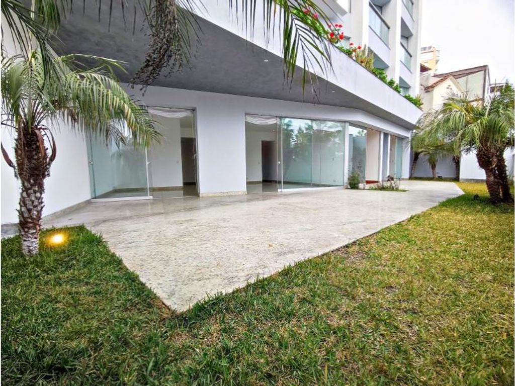 3 room luxury Apartment for rent in Malecon Cisneros, Lima, Provincia