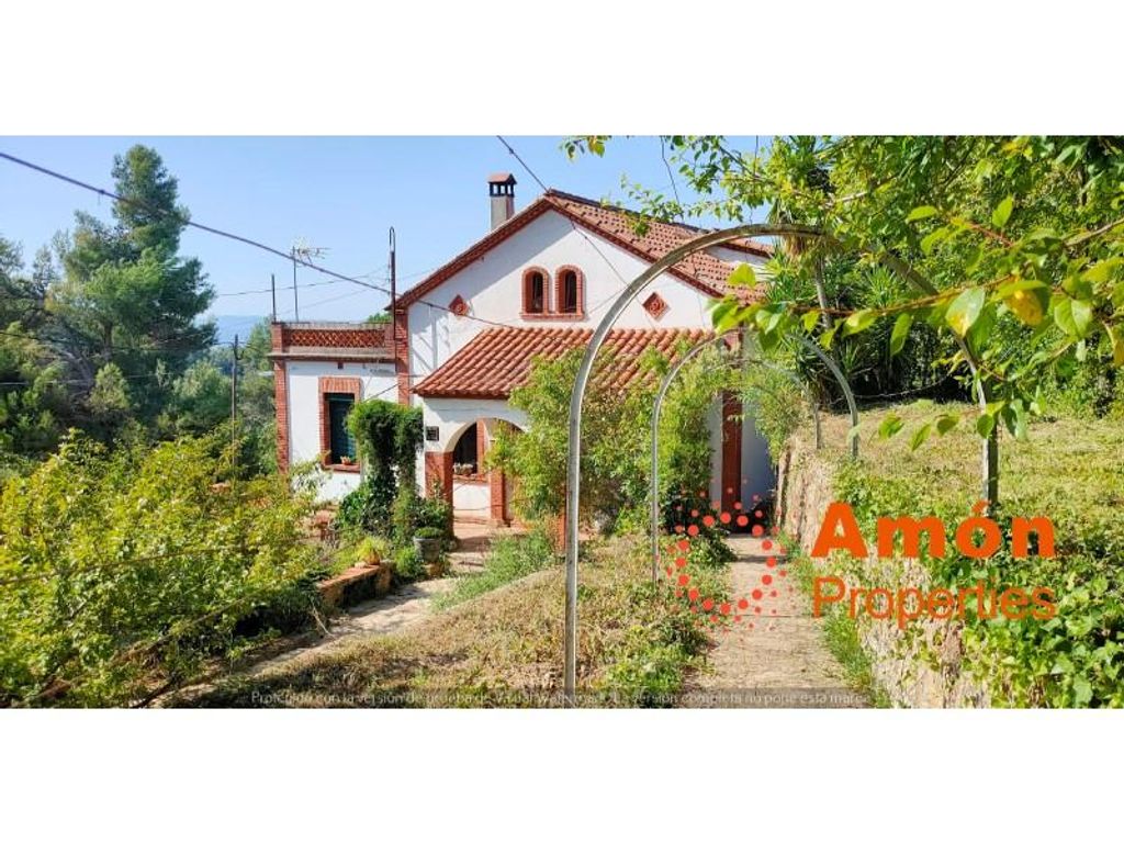 LuxusHaus mit 3 Zimmern zu verkaufen in Les Planes, Barcelona, Provinz