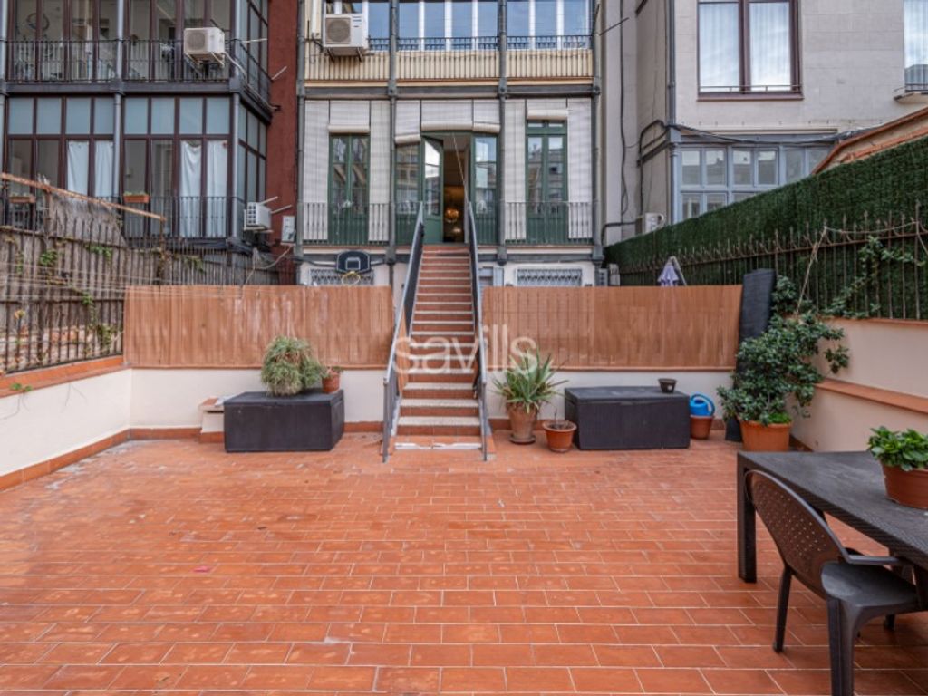 3 bedroom luxury Flat for sale in La Dreta de l'Eixample, Barcelona