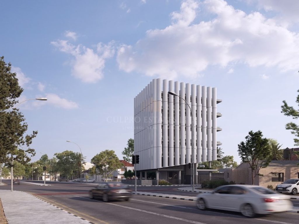 Офис 772 м2 в продажа - Лимасол, Limassol District