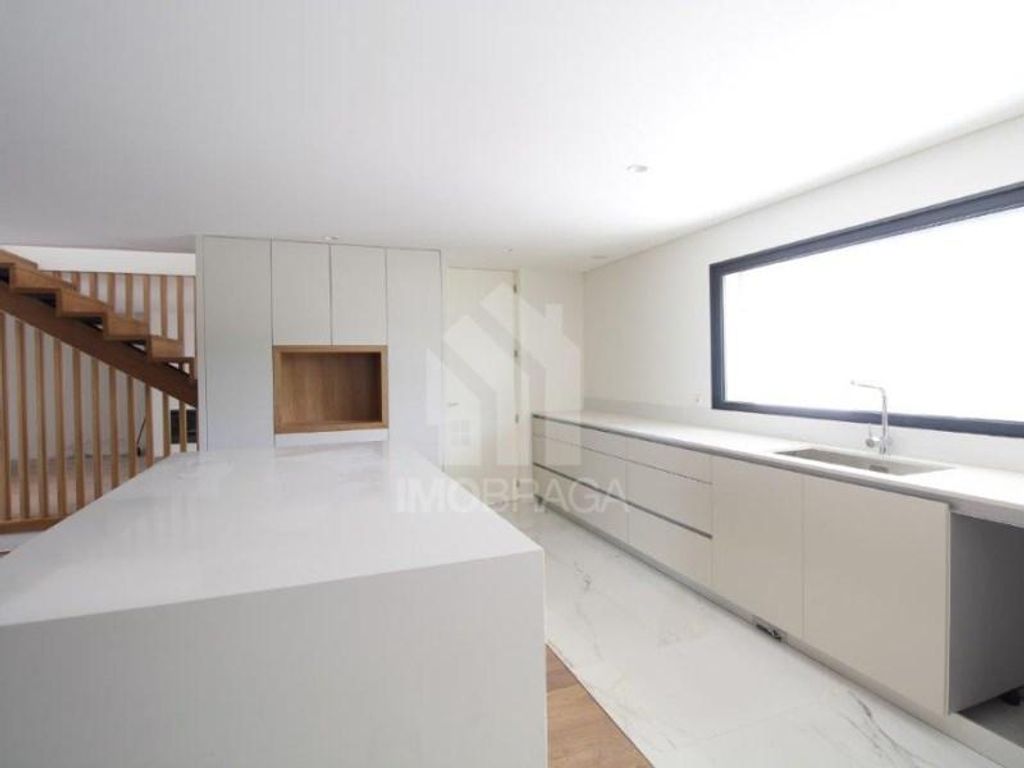 3 room luxury House for sale in Braga, Portugal 124904205