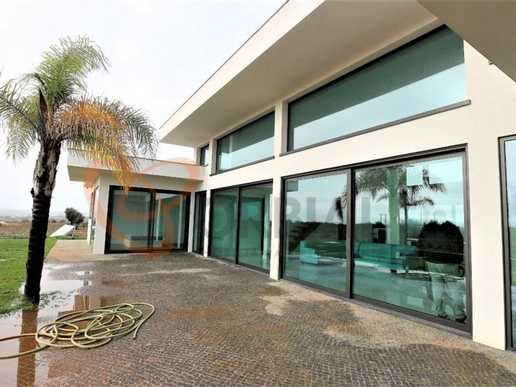 5 room luxury House for sale in Sesmarias, Albufeira, Algarve, Distrito