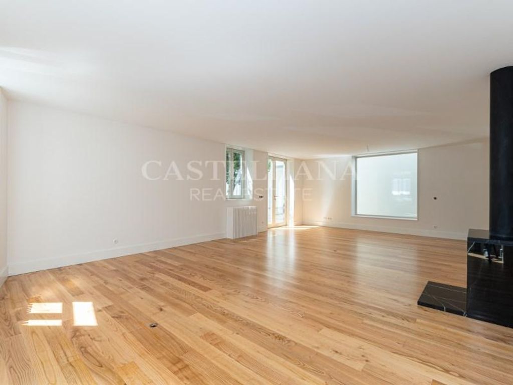 4 room luxury House for sale in Foz Velha (Foz do Douro), Porto