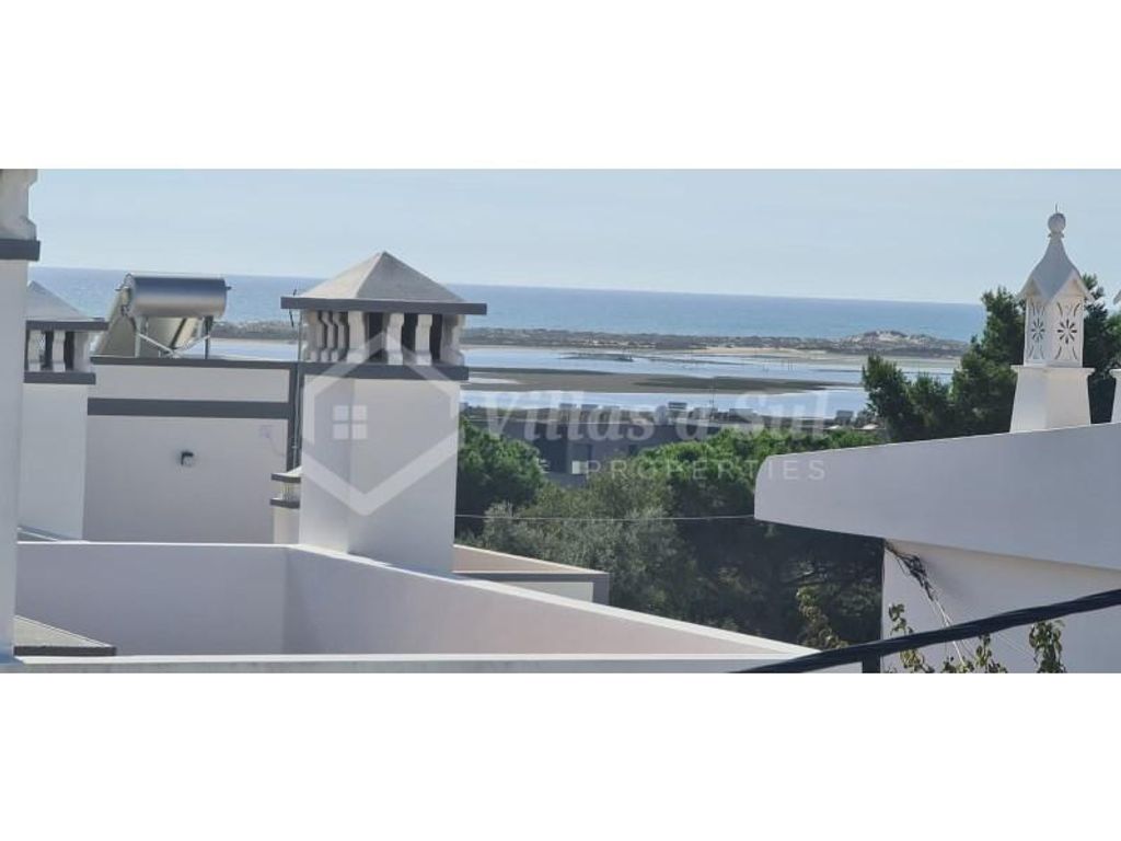 Maison de luxe de 3 pièces en vente à Fuseta, Olhão, Província do Algarve, Distrito de Faro