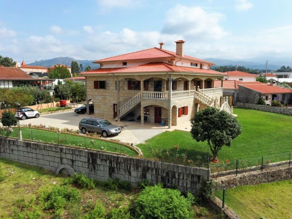 À venda Casa de 224 m2, Arcos de Valdevez, Portugal 108887285