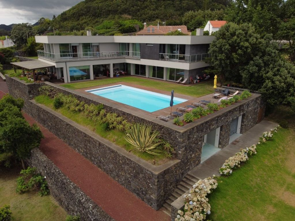 Luxury Detached House for sale in Ponta Delgada, Azores 128788177