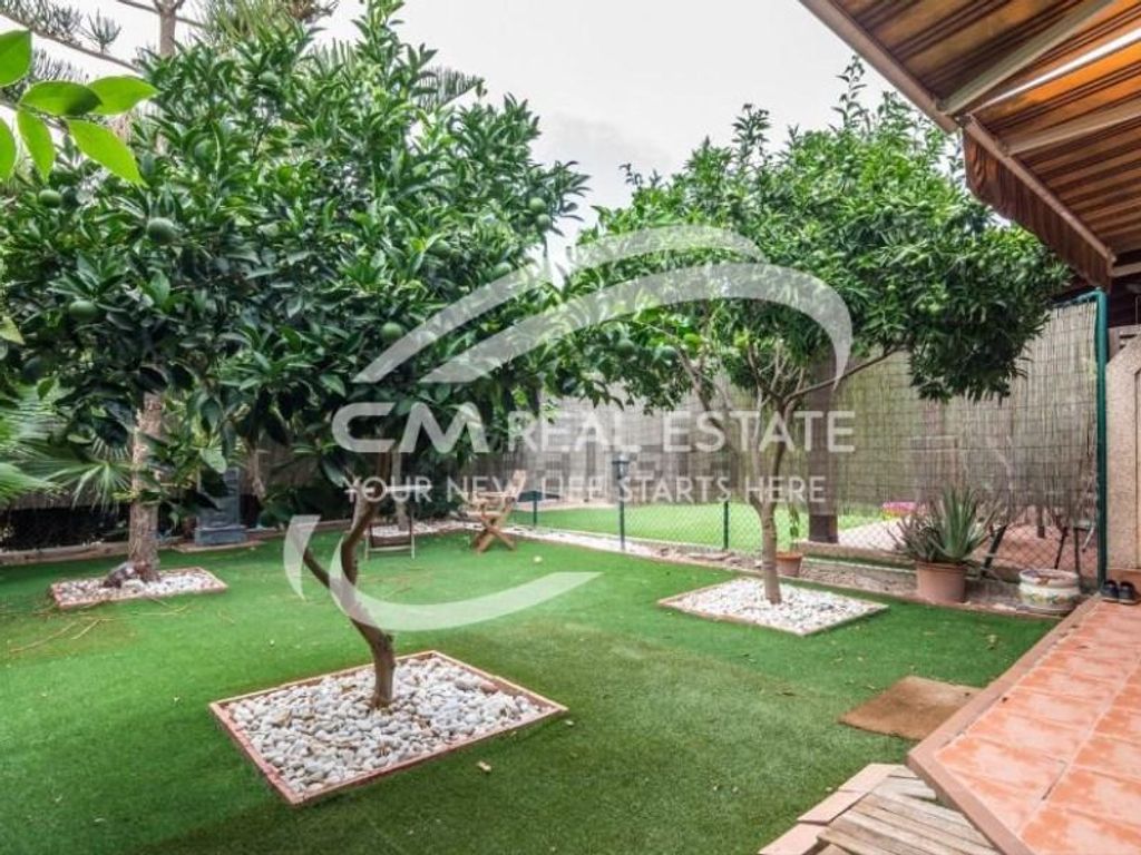 4-bedroom-luxury-villa-for-sale-in-alicante-valencia-128841945