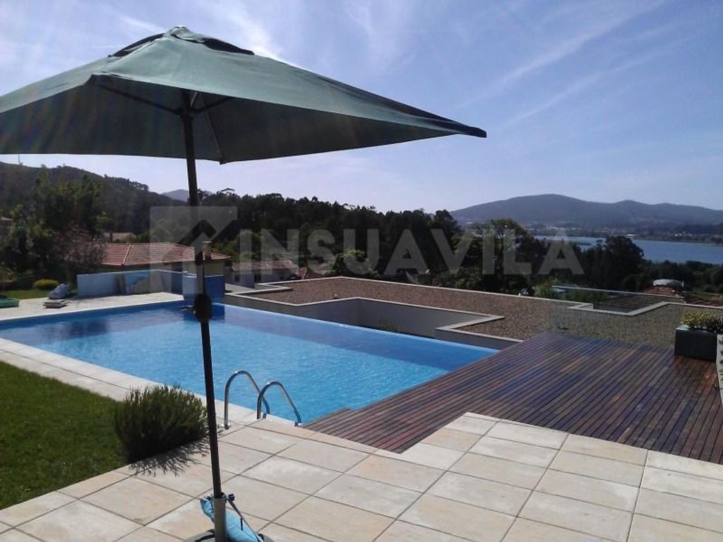 6 room luxury House for sale in Caminha, Portugal 31473861