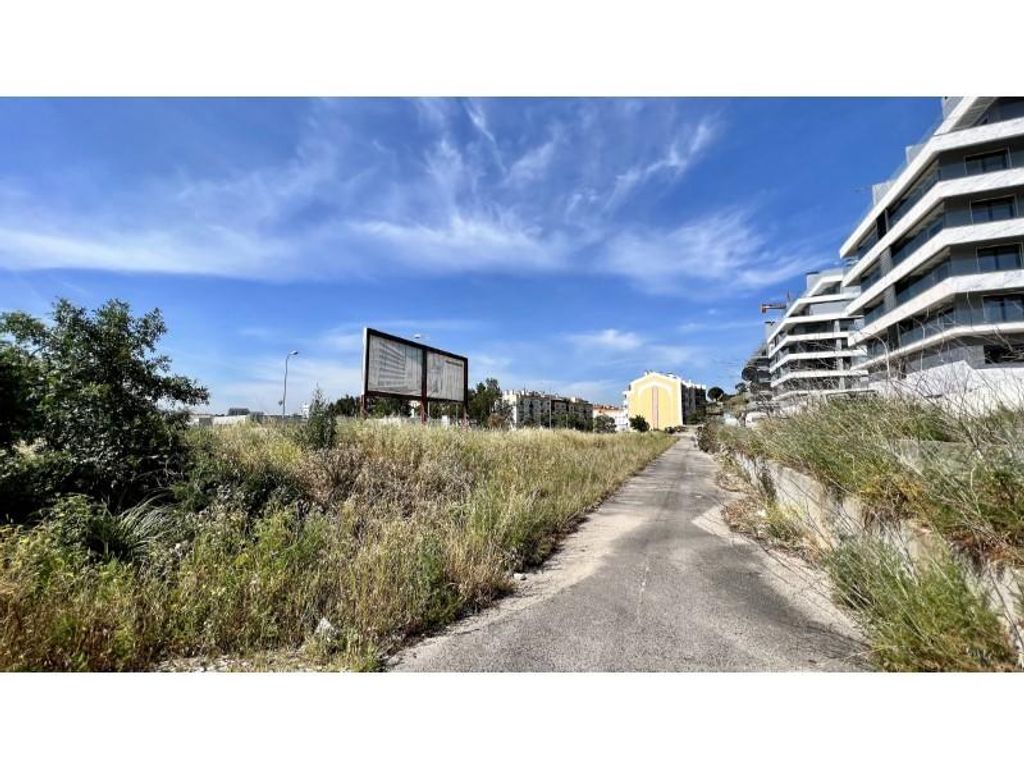 Development Land in Mina, Amadora, Lisbon 127704331