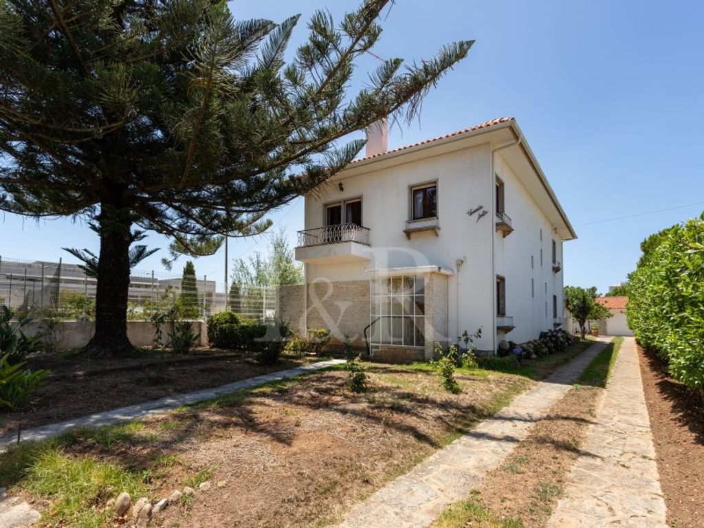 6 room luxury Detached House for sale in Cascais (Cascais), Cascais e