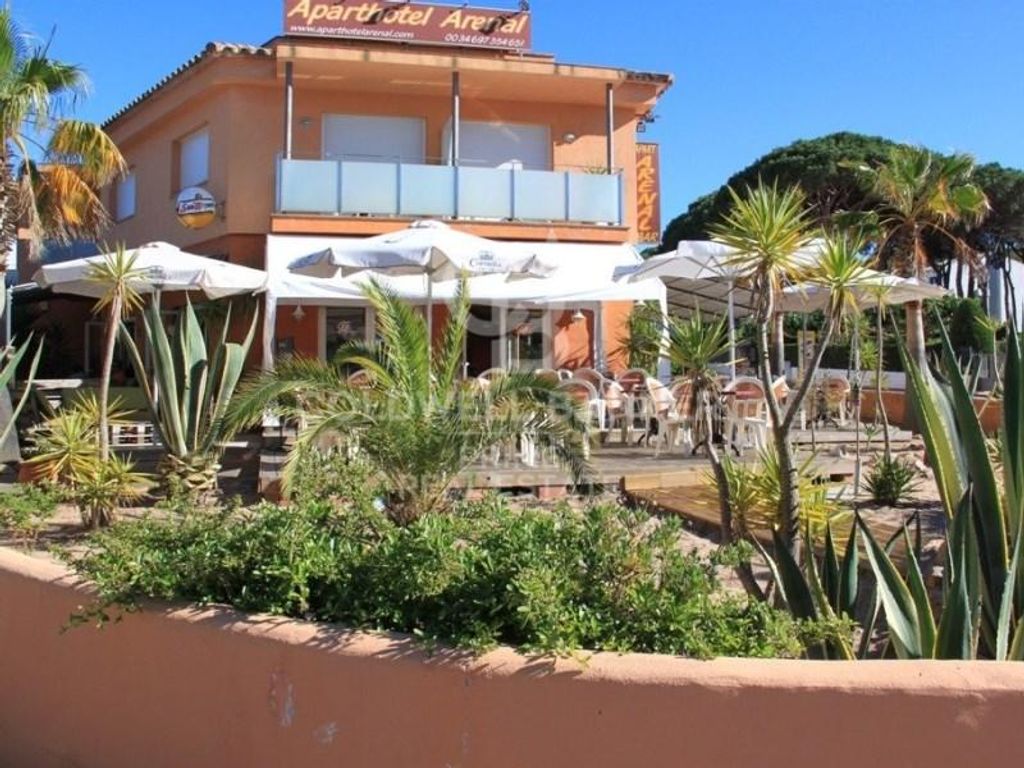 6 room luxury House for sale in Pals, Catalonia 127797866