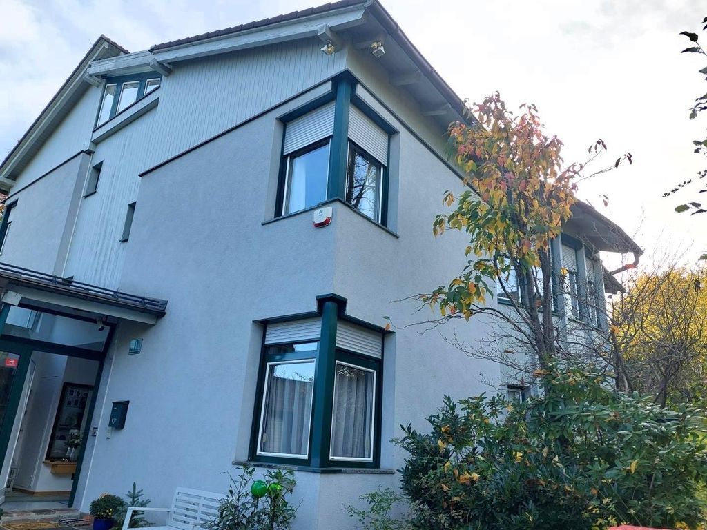 7 room luxury Villa for sale in Graz, Austria 128613181