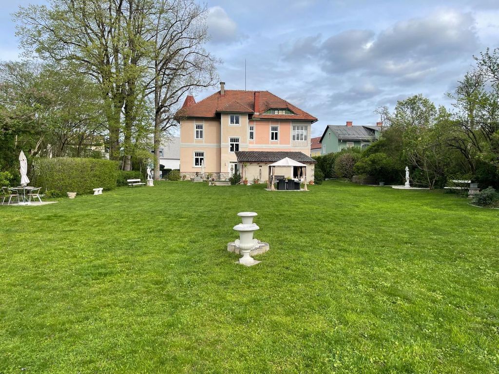 10 room luxury House for sale in Weißkirchen in Steiermark, Styria