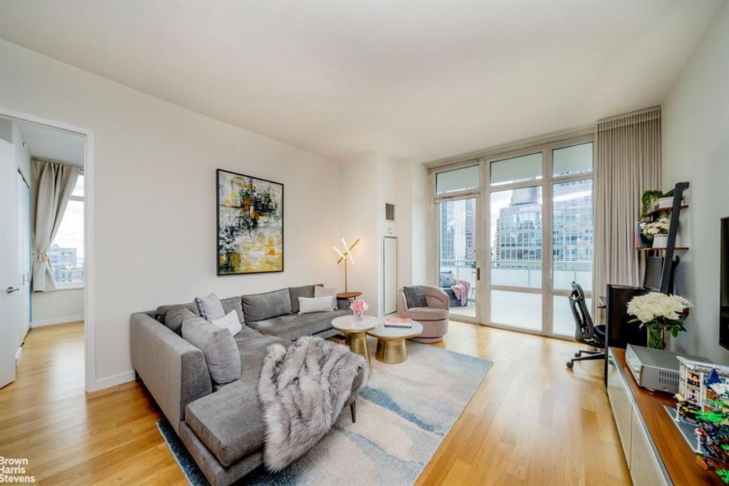 luxury apartment for sale in new york