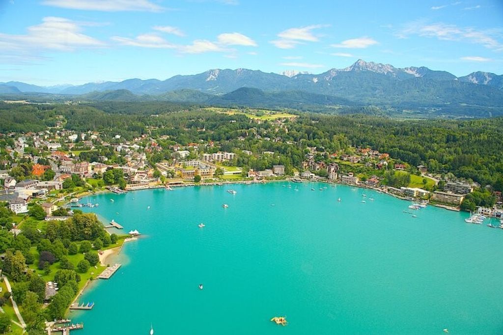 8 room luxury House for sale in Velden am Wörthersee, Austria