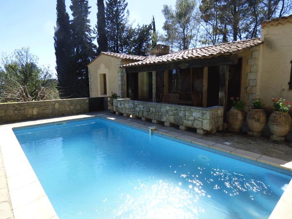 6 room luxury Villa for sale in Seillans, France 127767938