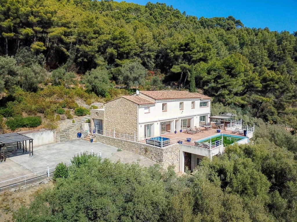 Luxury Villa for sale in Toulon, France 129550511