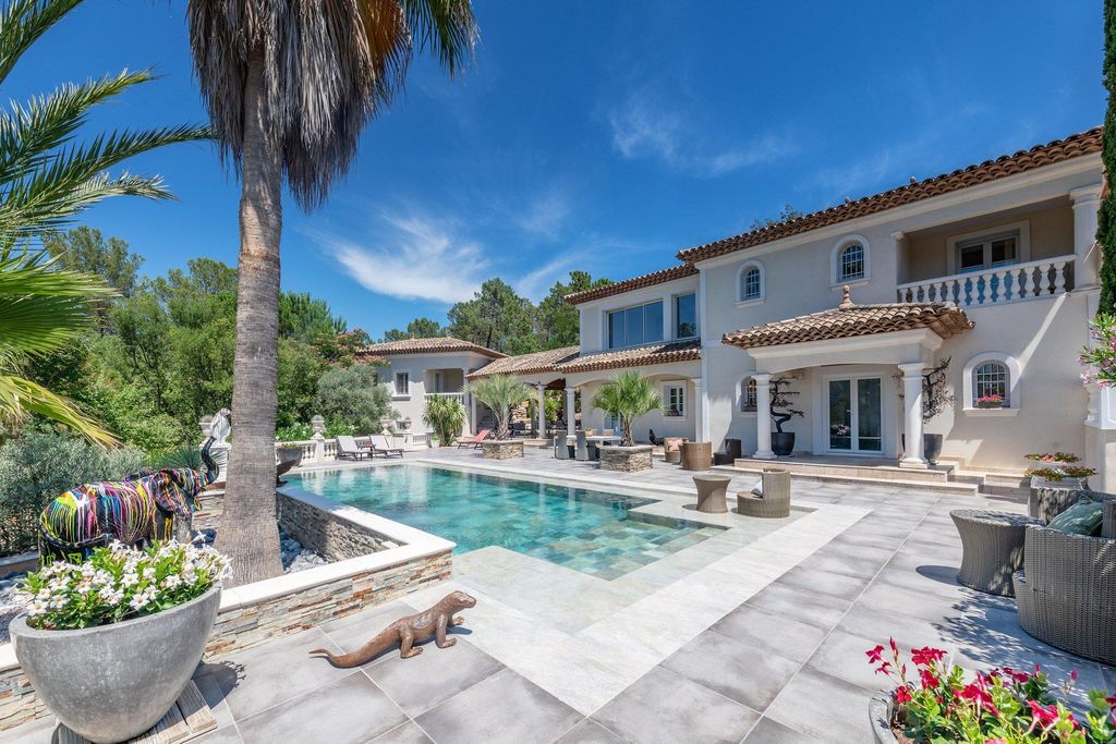 9 room luxury Villa for sale in RoquebrunesurArgens, French Riviera