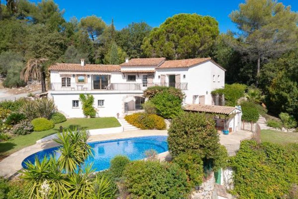 Villa De Luxe En Vente Roquefort-les-Pins, Provence-Alpes-Côte D'Azur ...