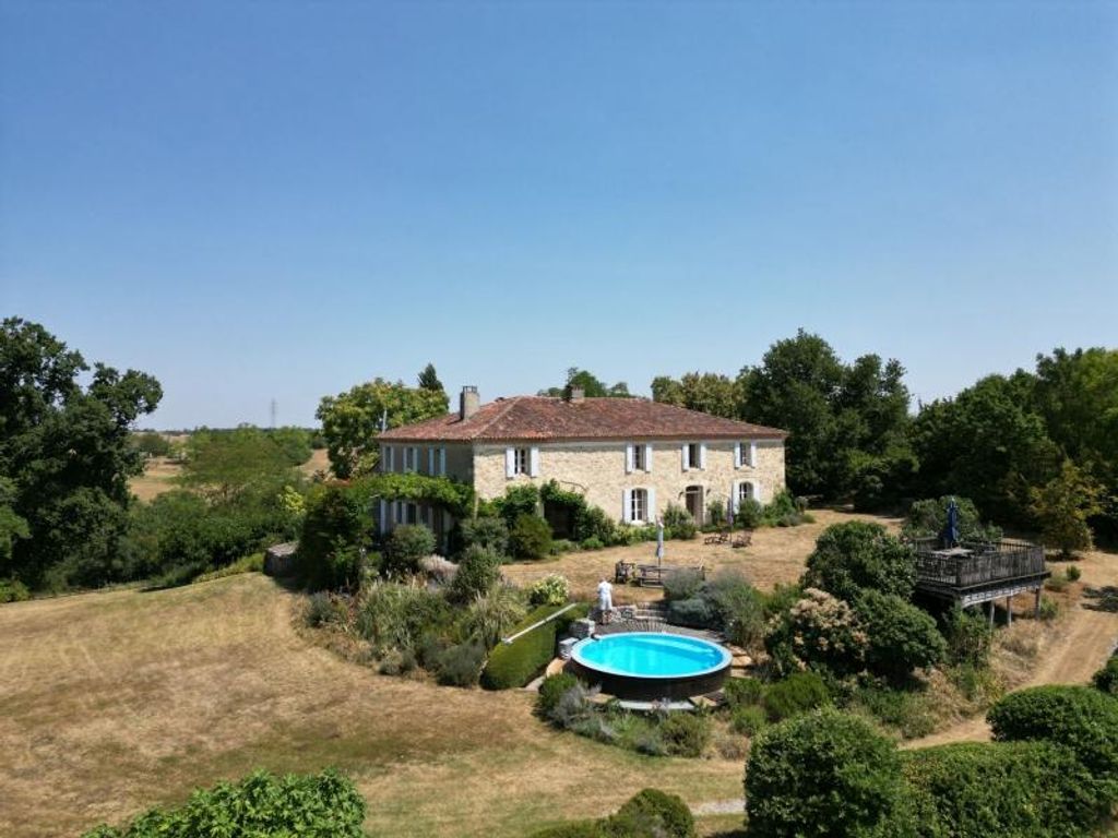 6 bedroom luxury Villa for sale in VicFezensac, France 127941610