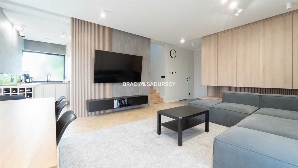 Luxury House for sale in Łozińskiego, Kraków, Lesser Poland Voivodeship