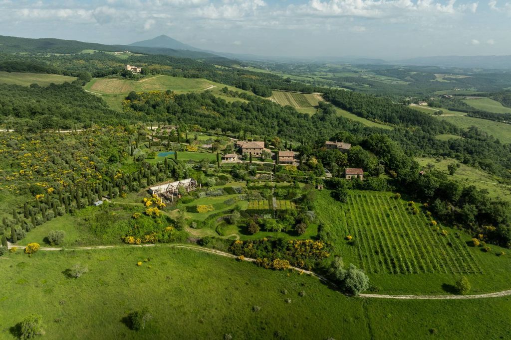 Château · Castle in Allerona