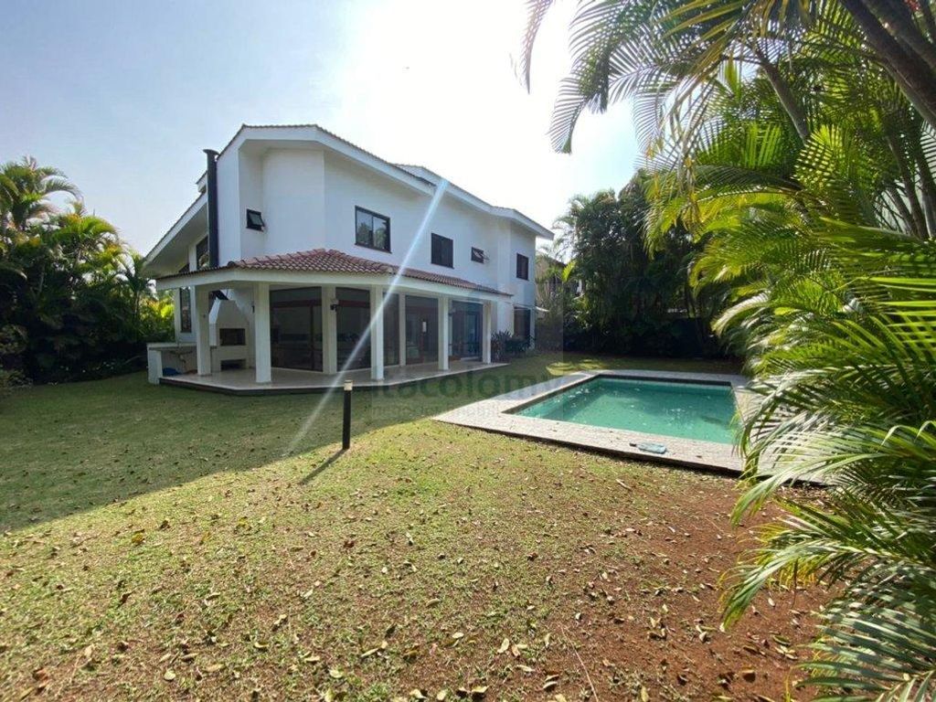 Prestigiosa casa de 450 m² à venda Tamboré, Brasil