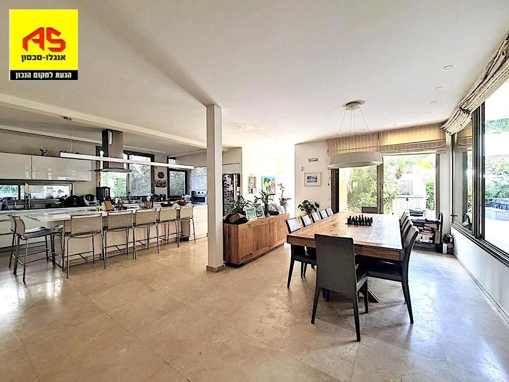 8 room luxury House for sale in Raanana, Israel 127878773