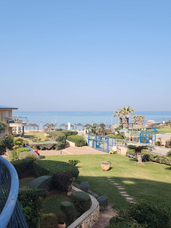 6 room luxury House for sale in Hadera, Haifa District 128559864