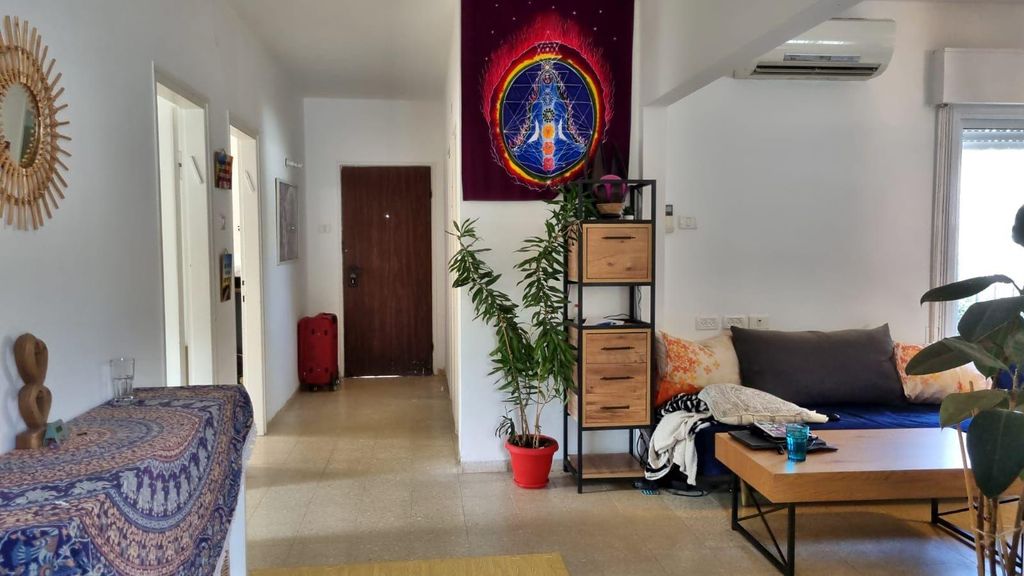 3 room luxury House for sale in Pardés H̱anna Karkur, Haifa District