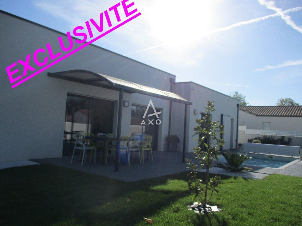 Villa de luxe de 4 pièces en vente TalmontSaintHilaire, France