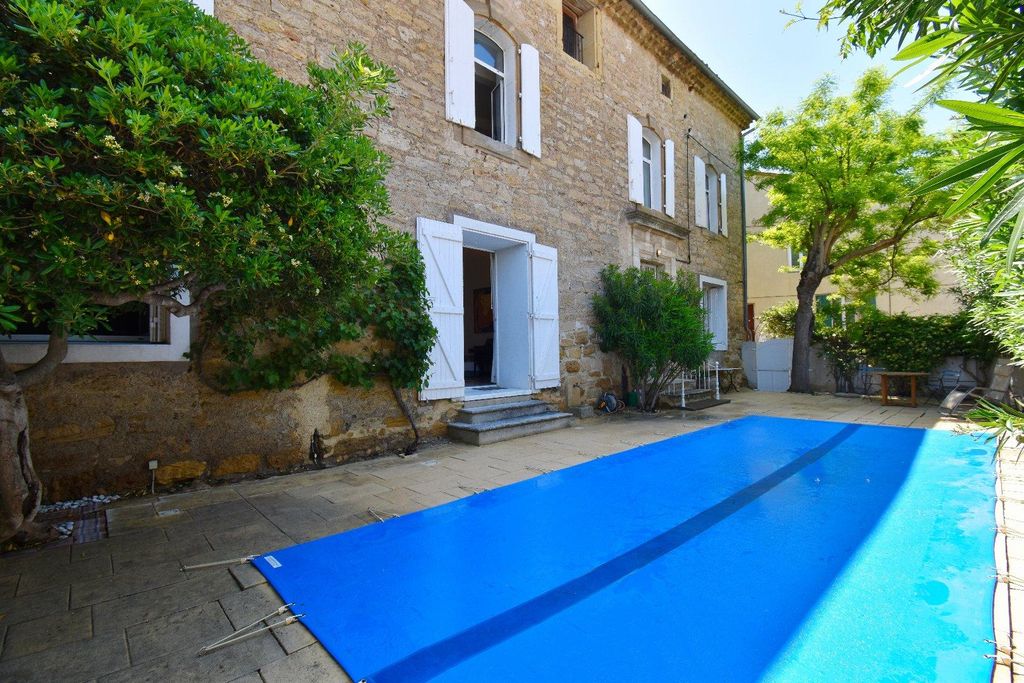 13 room luxury Villa for sale in Pézenas, LanguedocRoussillon