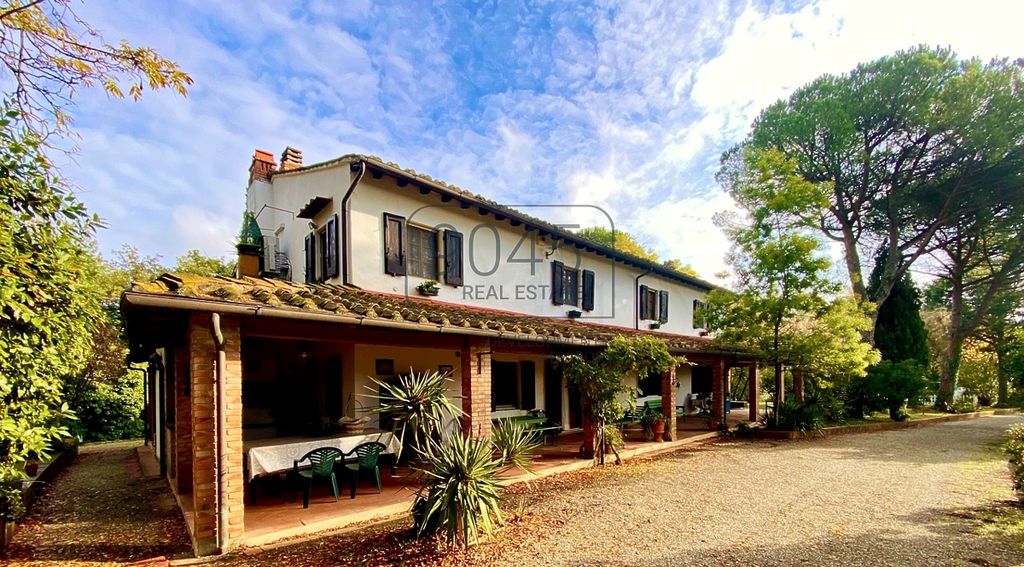 Casa di 475 mq in vendita San Miniato, Toscana