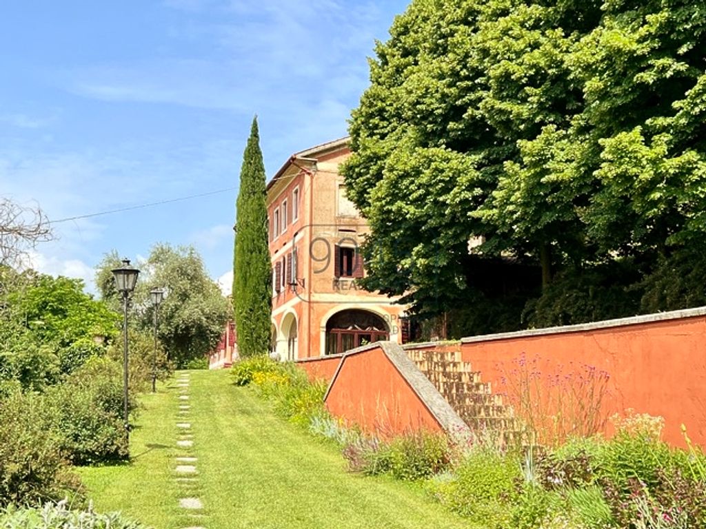 Prestigiosa villa di 560 mq in vendita Pieve di Soligo, Italia