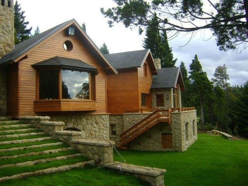 Luxury House for sale in San Carlos de Bariloche, Provincia de Río