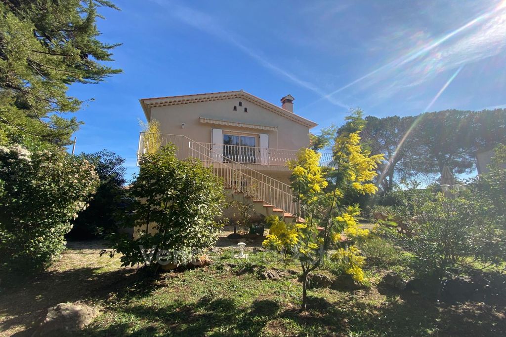 7 room luxury Villa for sale in Vence, France 128603598