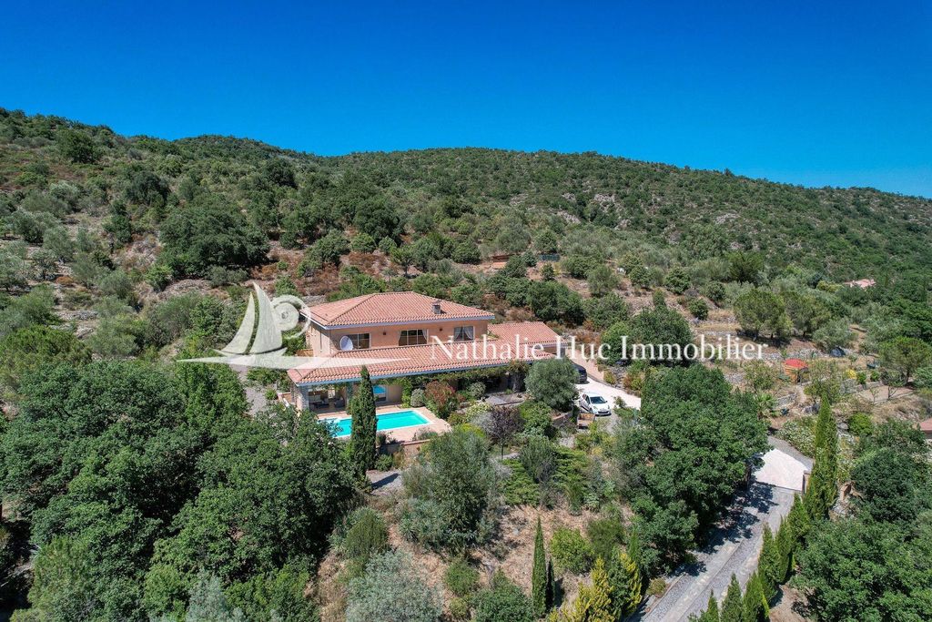 8 room luxury Villa for sale in Prades, France 127753183