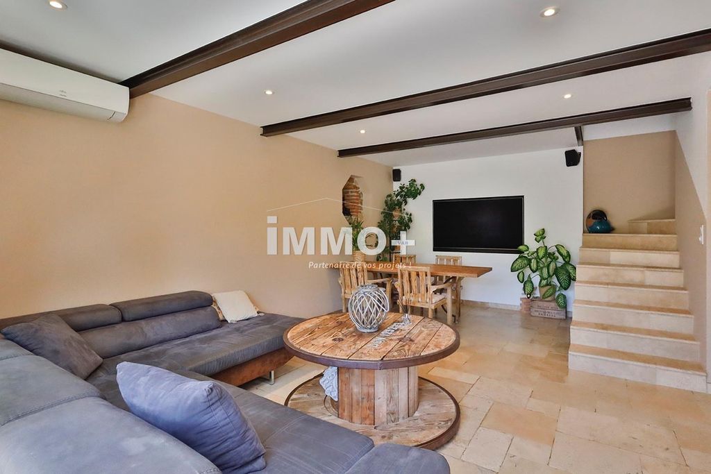 4 room luxury Villa for sale in Hyères, French Riviera 129166301