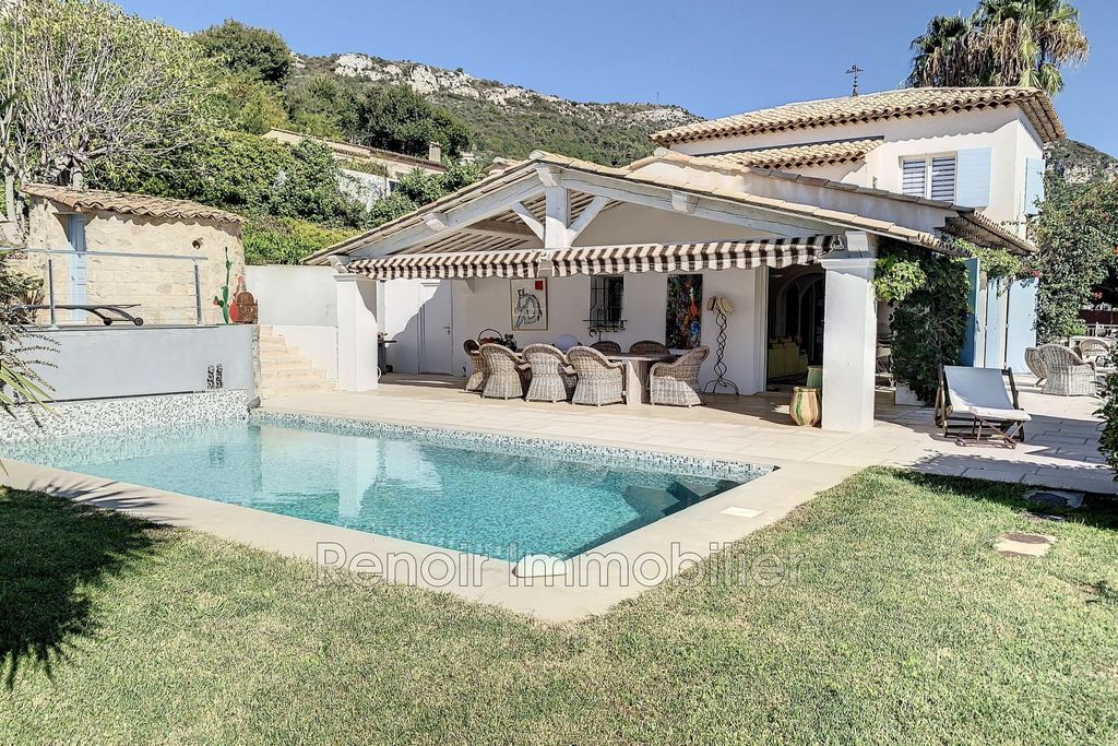 3 bedroom luxury Villa for sale in Vence, France 129406415