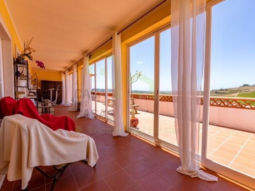 4 room luxury Villa for sale in Ericeira, Portugal 127768517