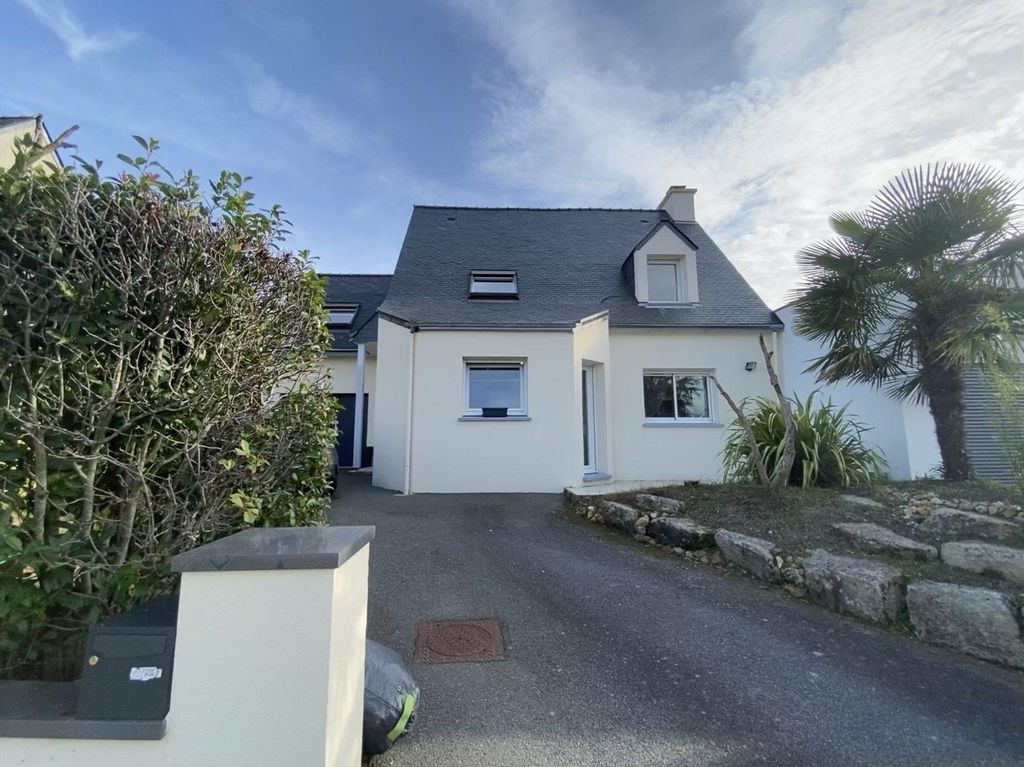 5 bedroom luxury House for sale in Vannes, France - 129363576 ...